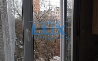 металлическая решетка антикошка на половину окна